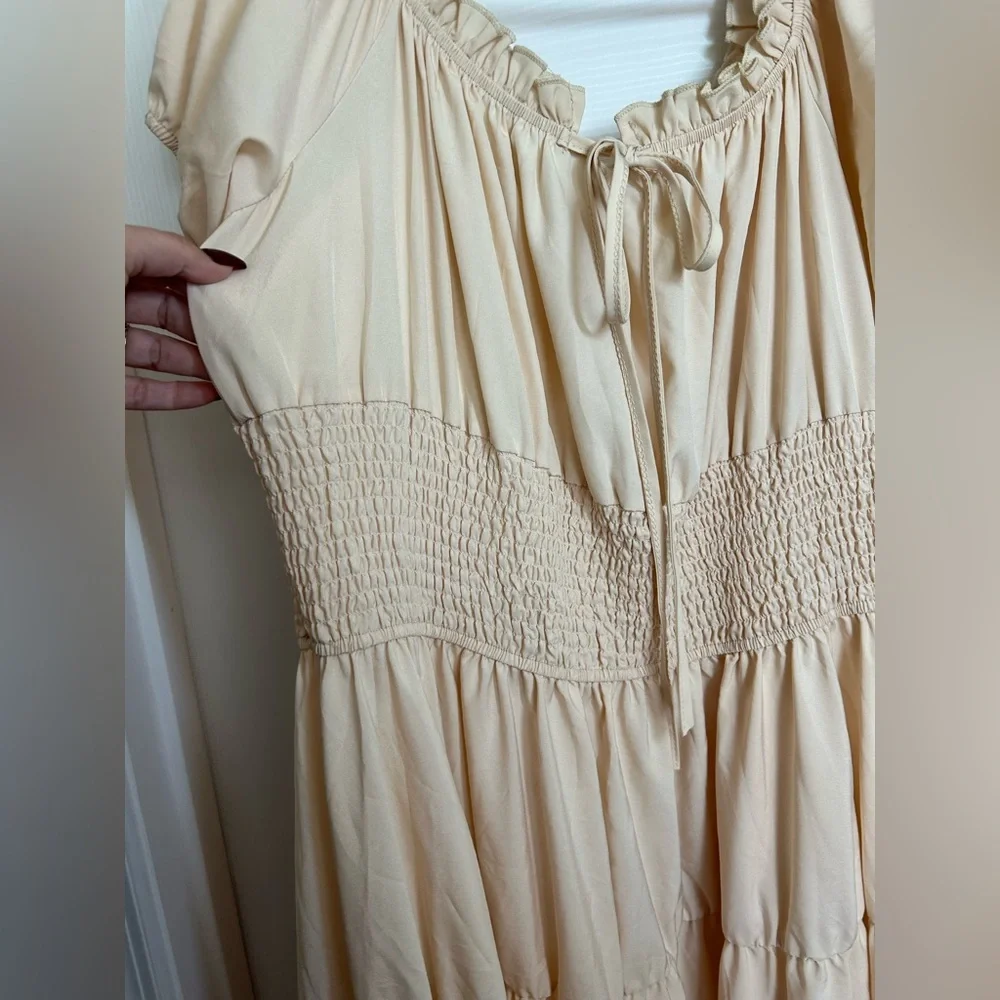 Beige Renaissance Chemise Dress – Size 3X - Picture 11 of 11